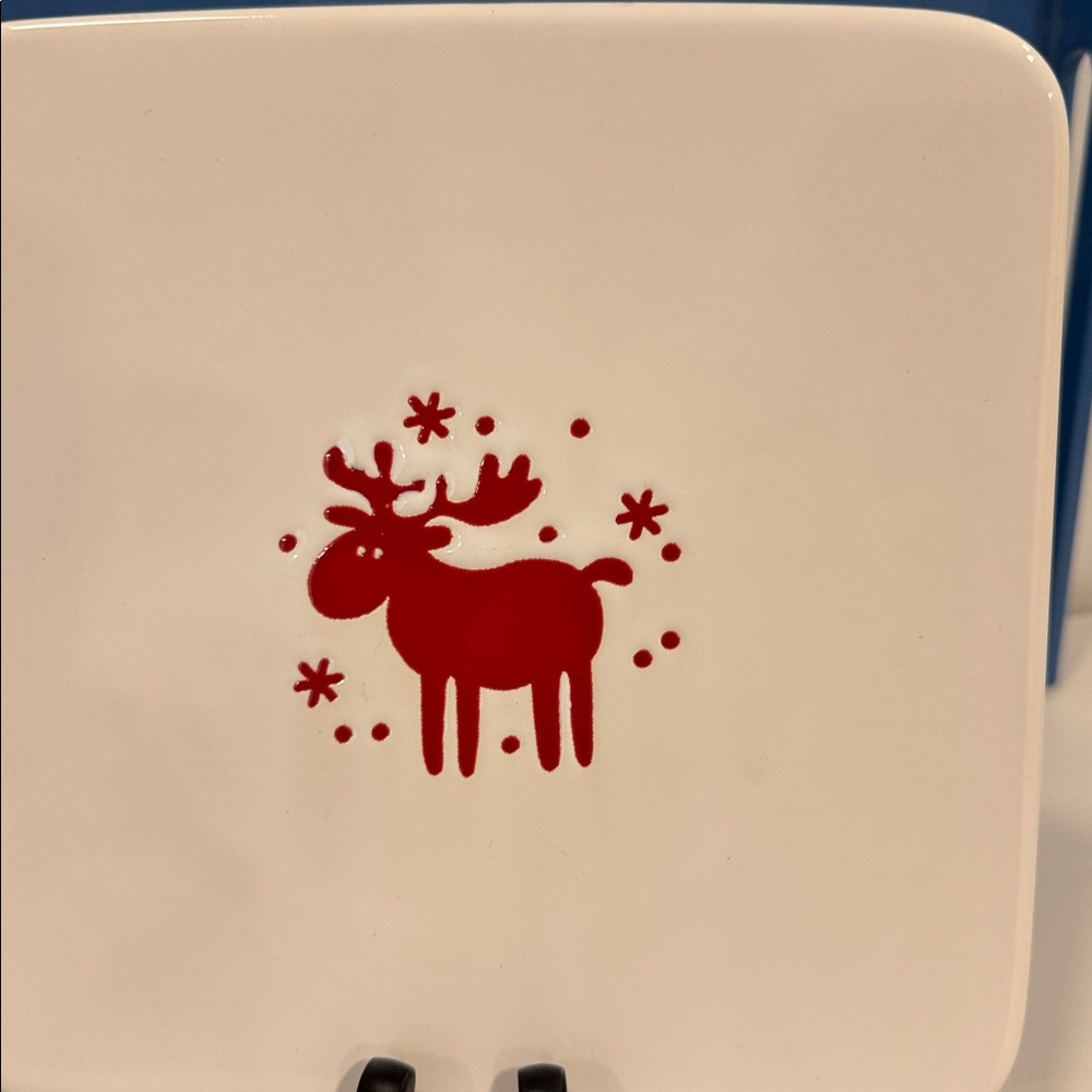 Waechtersbach Stoneware Red Reindeer Square Plate - Picture 2 of 4